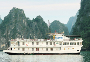 Du thuyền Majestic Cruise